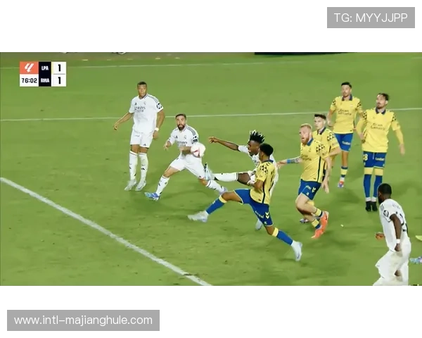 特巴斯与西甲巨头矛盾公开化，海外赛成焦点